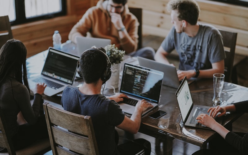 Come laurearsi lavorando guida alla laurea online